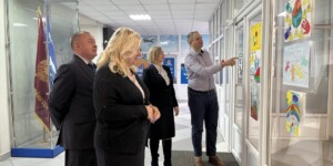 В Могилевском объединении профсоюзов открылась выставка детских рисунков «Профсоюз — глазами детей»