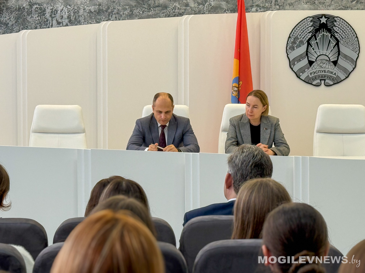 В Могилевском областном суде обсудили ценность семьи и современное семейное право