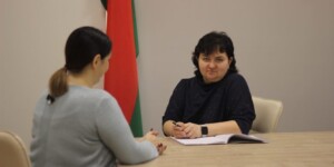 В День матери профсоюзы проведут горячую линию для работающих родителей