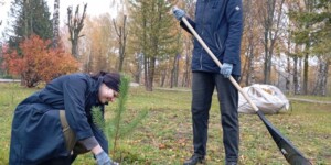 Около 700 работников «Ольсы» приняли участие в республиканском субботнике