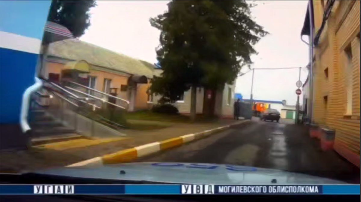 Погоня в Горецком районе: водитель Audi решил сбежать от ГАИ, но теперь ему грозит штраф в 200 базовых величин и пять лет без прав