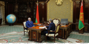 Лукашенко о НАН: «Без науки никуда, время сейчас такое»