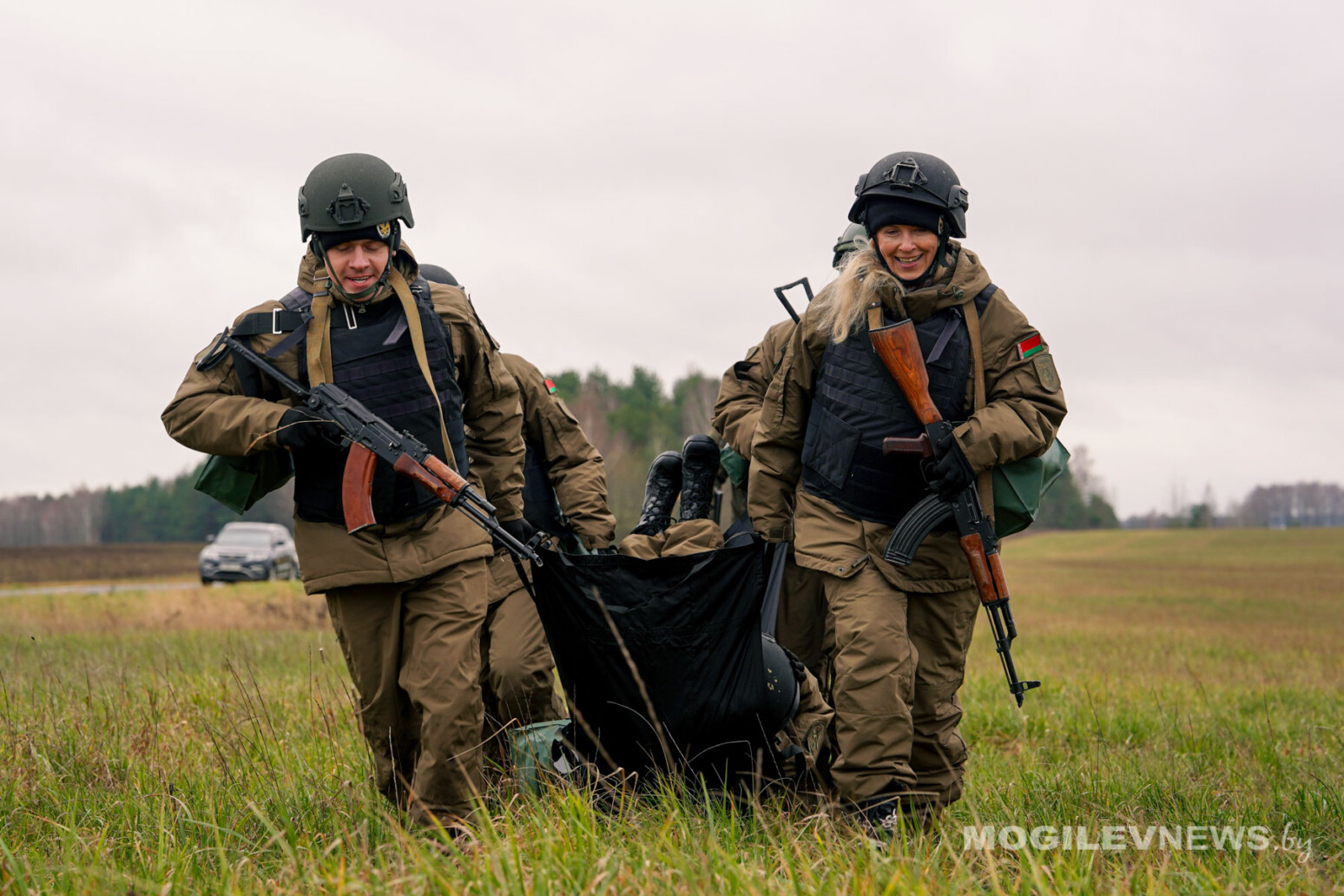 Могилевские журналисты на один день стали омоновцами. Фото