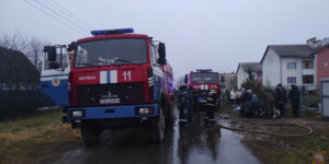 В Горецком районе сосед вынес из горящего дома двоих малышей