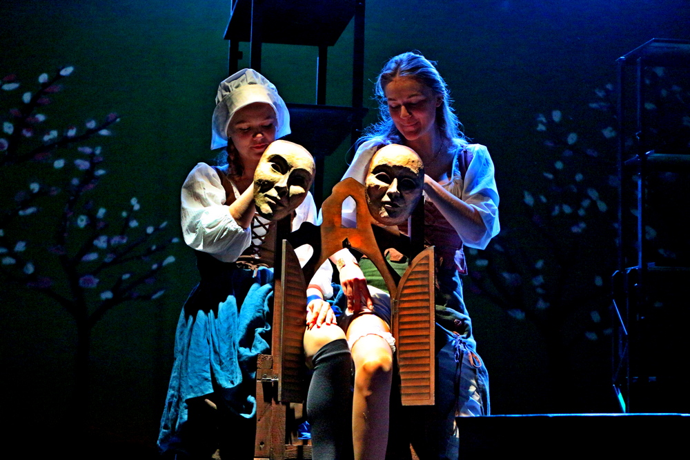 В Могилеве Дон Кихот ожил на сцене театра кукол — новое прочтение бессмертного романа