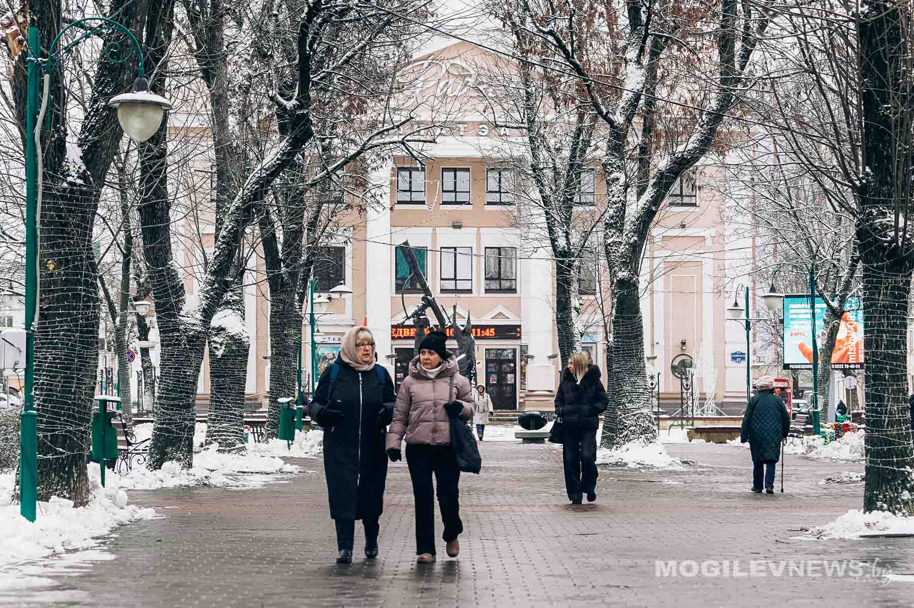 Когда ноябрь превращается в зиму: улицы Могилева через объектив