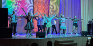 Танцы, театр и драйв: самые яркие моменты второго дня фестиваля «Палитра творчества» в Могилеве