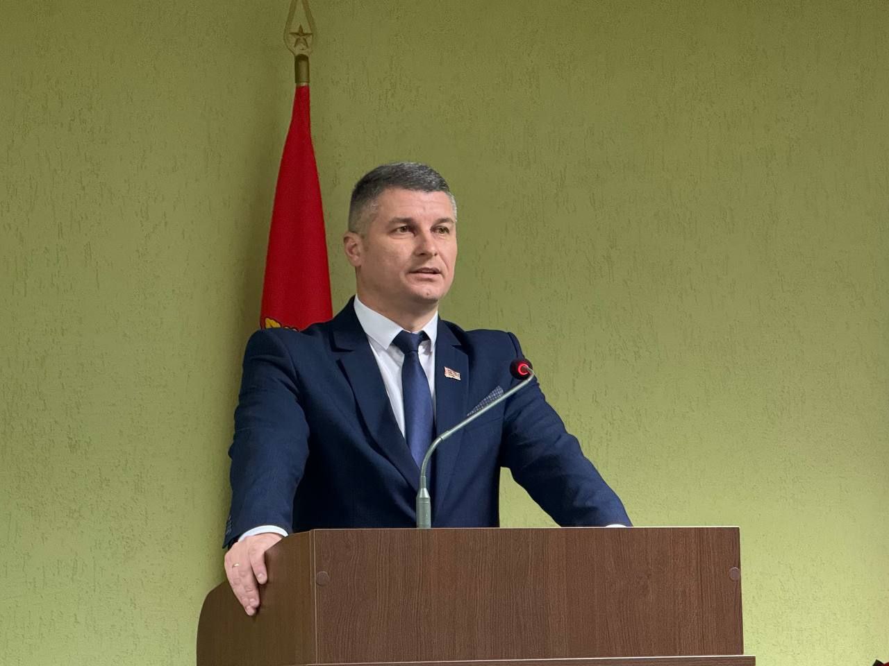 Анатолий Исаченко представил нового председателя Краснопольского района