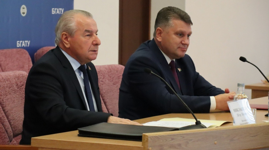 Пять судей Конституционного Суда будут избраны ВНС