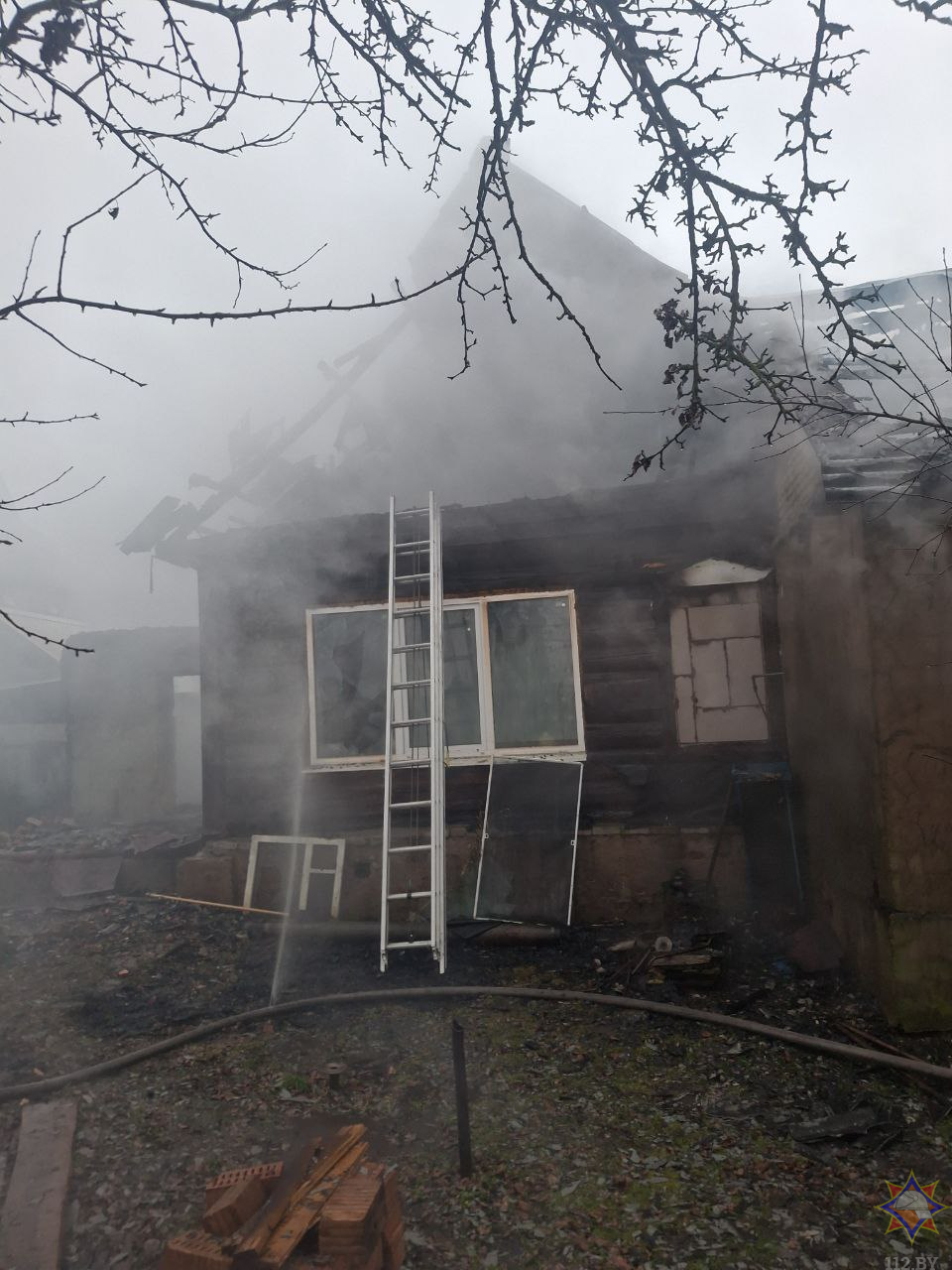 В Могилеве открытым пламенем горел частный дом