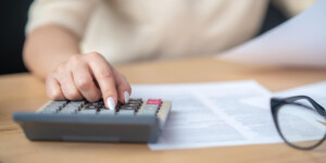 ФСЗН получит новые полномочия, уточнены правила уплаты страховых взносов и назначения пенсий