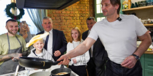 Эдгард Запашный присоединился к акции «Наши дети» в Могилеве. Фото