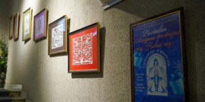 Ажурные фантазии: зимняя сказка в технике вытинанки открылась в Могилеве. Фото