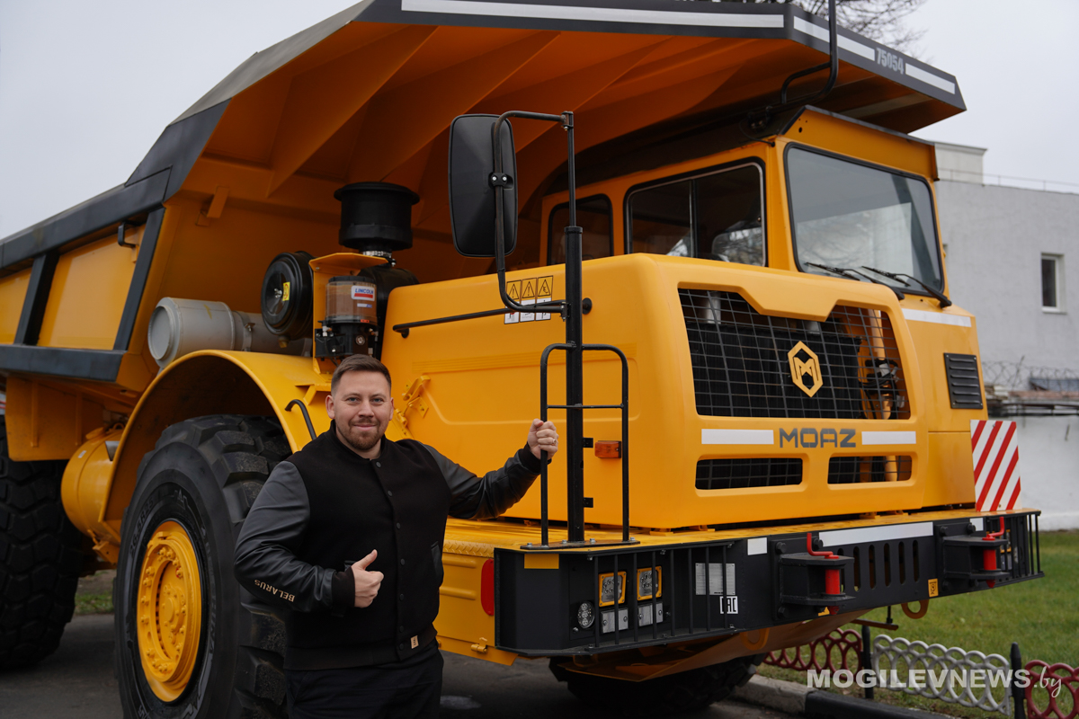 90 лет развития и трудовых побед