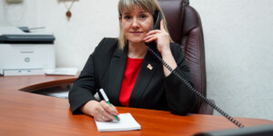 В приемной «Белой Руси» ответили на вопросы о новом Указе по пенсиям