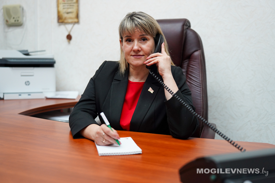 В приемной «Белой Руси» ответили на вопросы о новом Указе по пенсиям