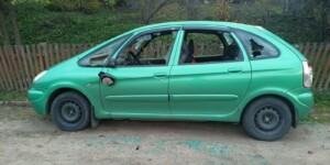 Ревнивец выместил эмоции на чужом автомобиле