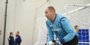 Ветераны энергетики сразились на мини-футбольном турнире в Могилеве