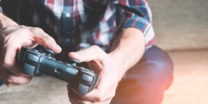 Спекуляция рыбой, чтобы играть: как игромания привела жителя Могилева в колонию строгого режима