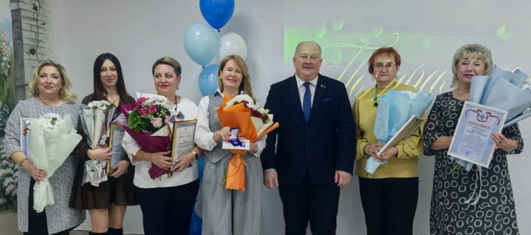 Могилевская областная детская стоматологическая поликлиника отметила 60-летний юбилей