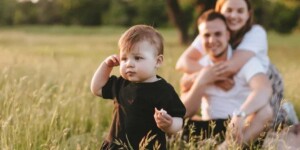 «Мы почти 15 лет жили в одном районе и не знали друг о друге»: история семьи Туремских из Могилева о любви, детях и семейном счастье