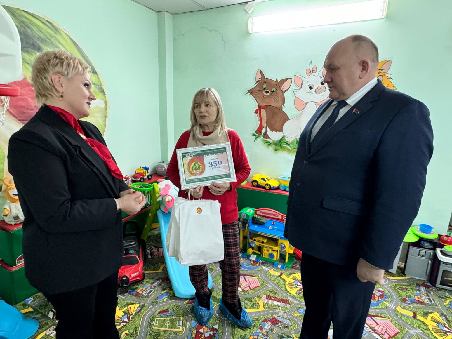 «Наши дети» в действии: как работники «Могилевоблавтотранс» подарили праздник детскому хоспису