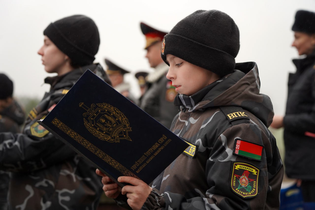 Юные патриоты принесли клятву: как в Могилеве прошел торжественный ритуал