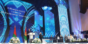 Лукашенко о духовных ценностях: премию «За духовное возрождение» вручают не ради славы и выгоды