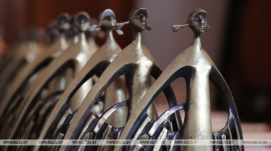 До 1 апреля: в Беларуси стартовал прием заявок на XXII конкурс СМИ «Золотая Литера»