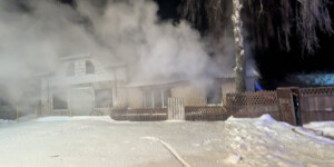 Два человека погибли при пожаре частного дома в Славгороде