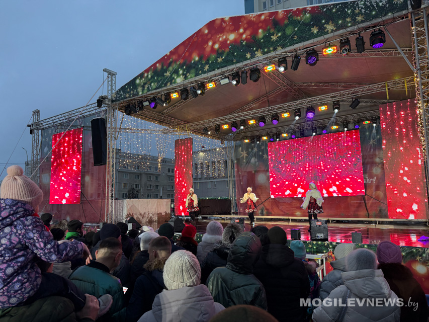 Хиты, танцы и хорошее настроение. Узнали, как могилевчане проводят выходные. Фото