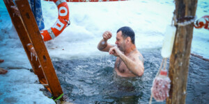 30 официальных купелей и дежурство спасателей: где в Могилевской области можно окунуться на Крещение