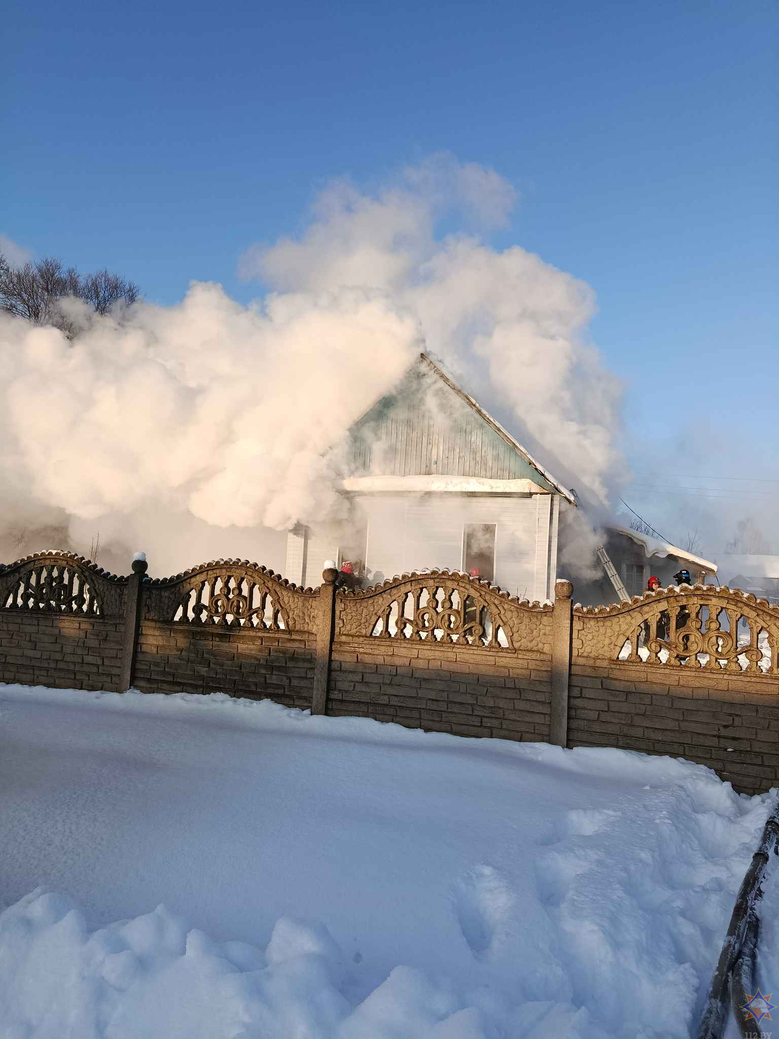 Трагедия в Бобруйске: 83-летняя хозяйка дома погибла на пожаре