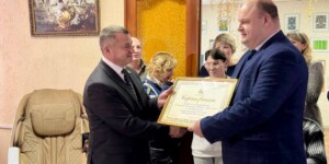 Подарить радость тем, кто в этом особенно нуждается. Руководство области посетило Рестянский социальный пансионат