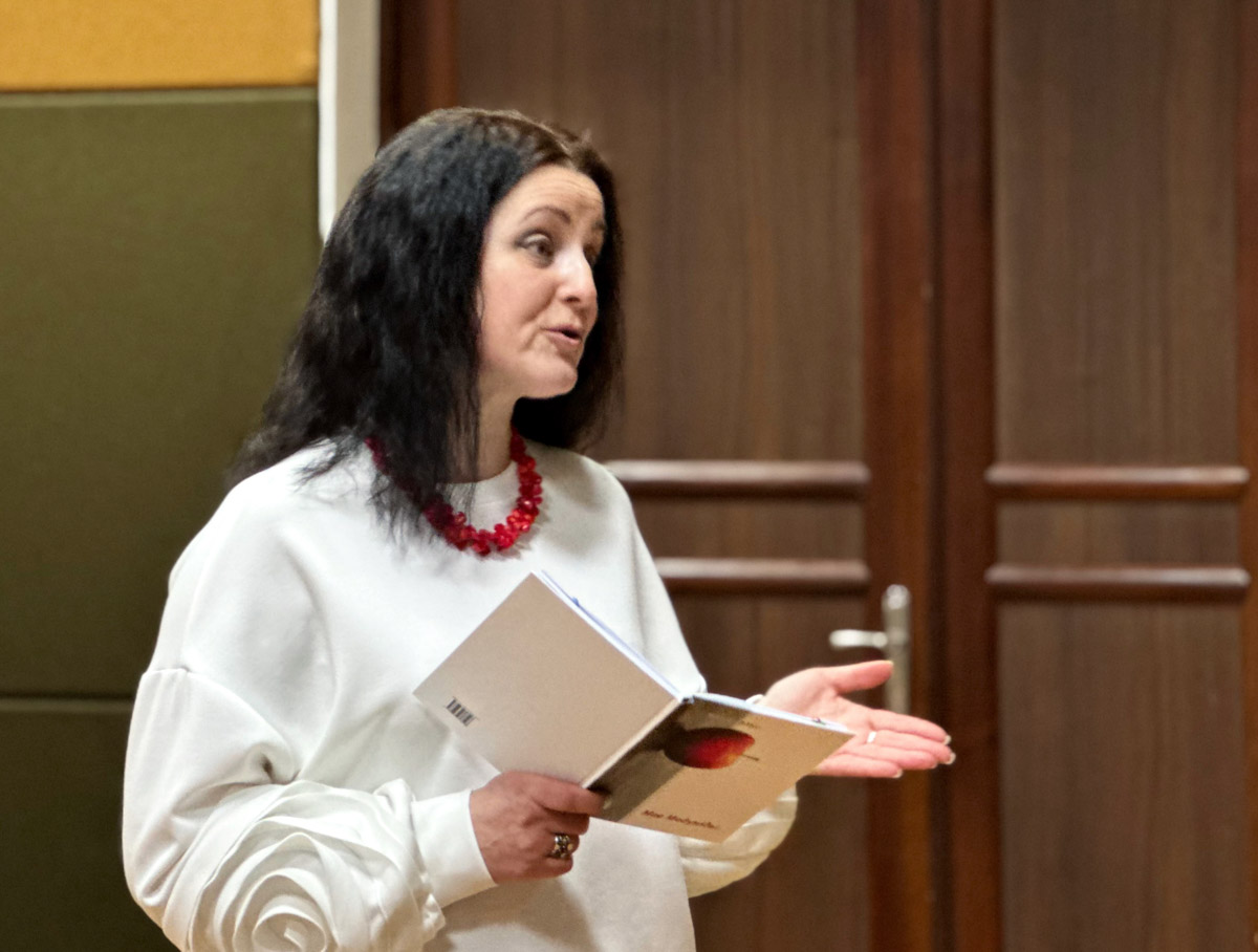 Могилевская писательница Жанна Миус отметила юбилей