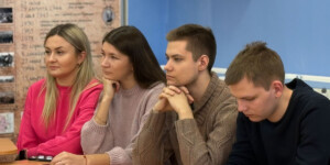 В Могилеве молодежь обсудила будущее и укрепила командный дух на волейбольной площадке