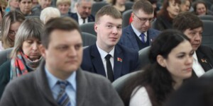 Узнали, кому в Могилевской области назначены профсоюзные стипендии