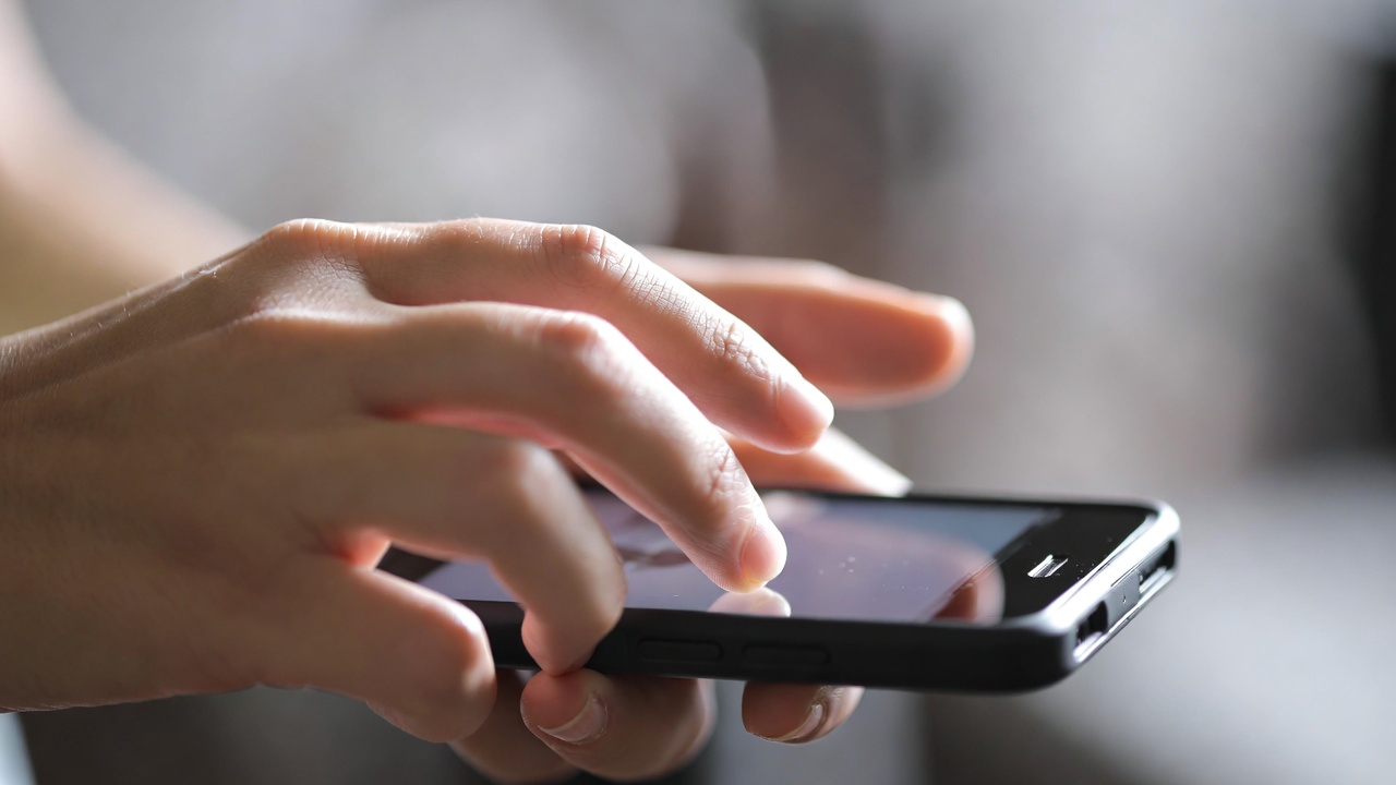 Минсвязи развеяло мифы о «конце безлимита»: что изменится для абонентов мобильного интернета