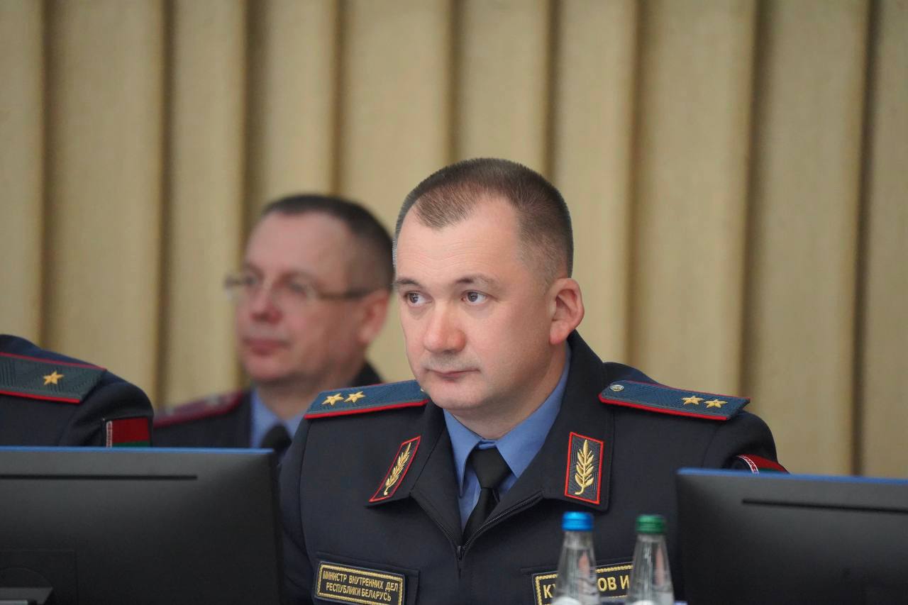 Кубраков потребовал усилить контроль: в Могилеве подвели итоги работы милиции за 2025 год