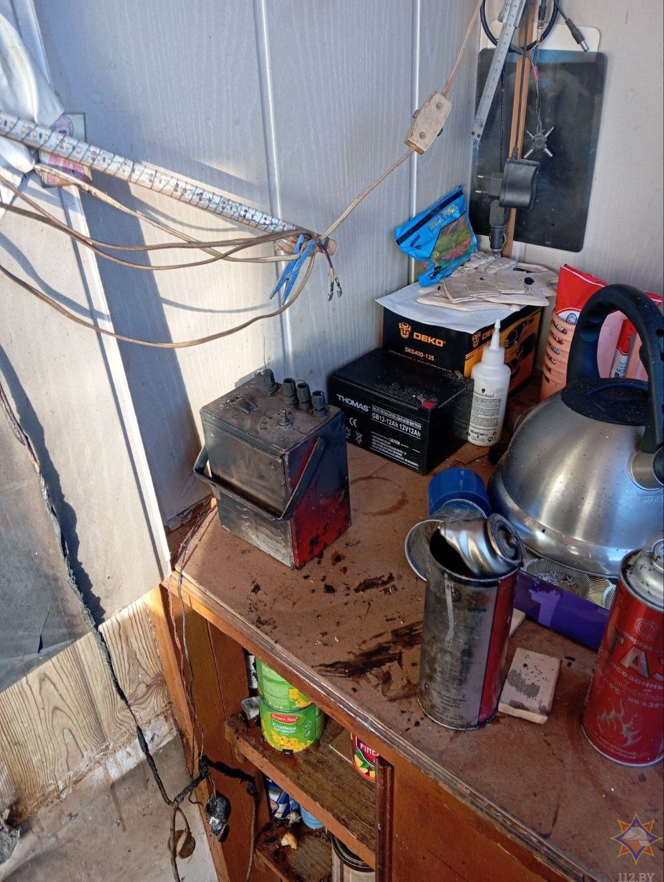 В Бобруйске на балконе девятиэтажки произошел пожар: взорвался газовый баллончик