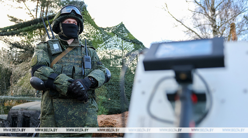 Лукашенко: сила армии и единство народа — залог мирного будущего