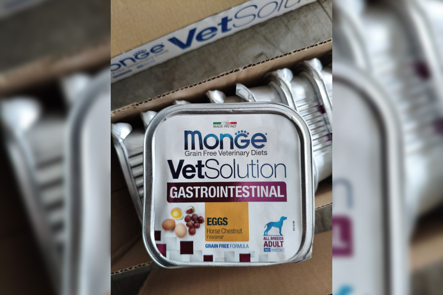 Незаконную транспортировку более 7,5 тыс. кг корма для животных пресекли могилевские таможенники