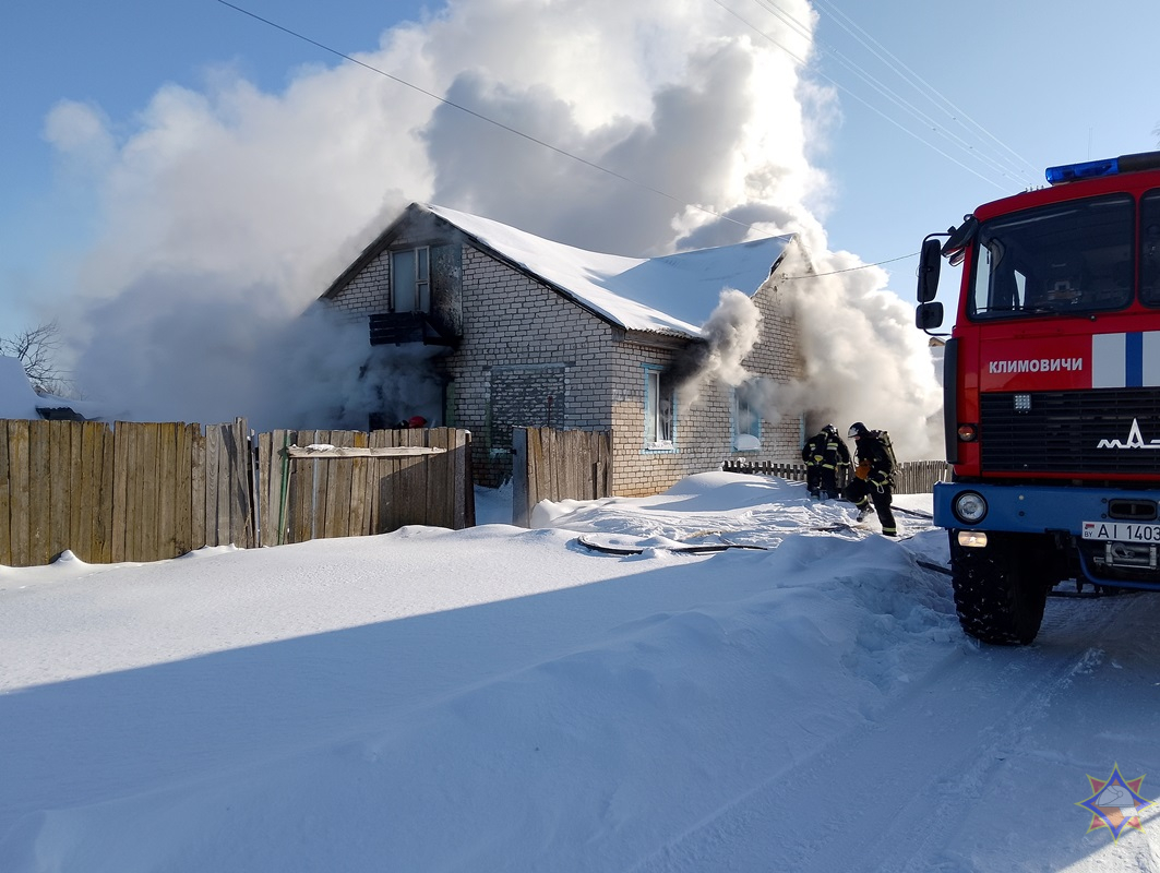 Пожар в Климовичах: частный дом пострадал из-за возможной неисправности обогревателя