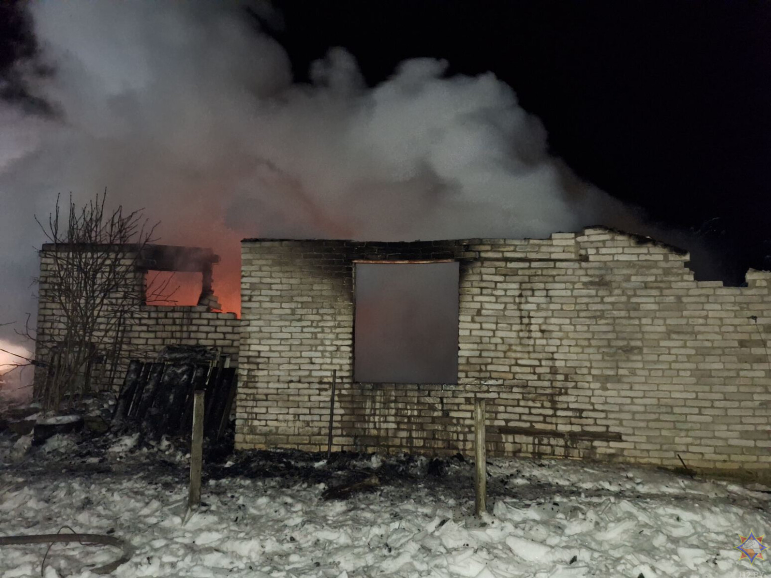 Ушли в гости, вернулись к пепелищу: пожар уничтожил дом в деревне Староселье Горецкого района