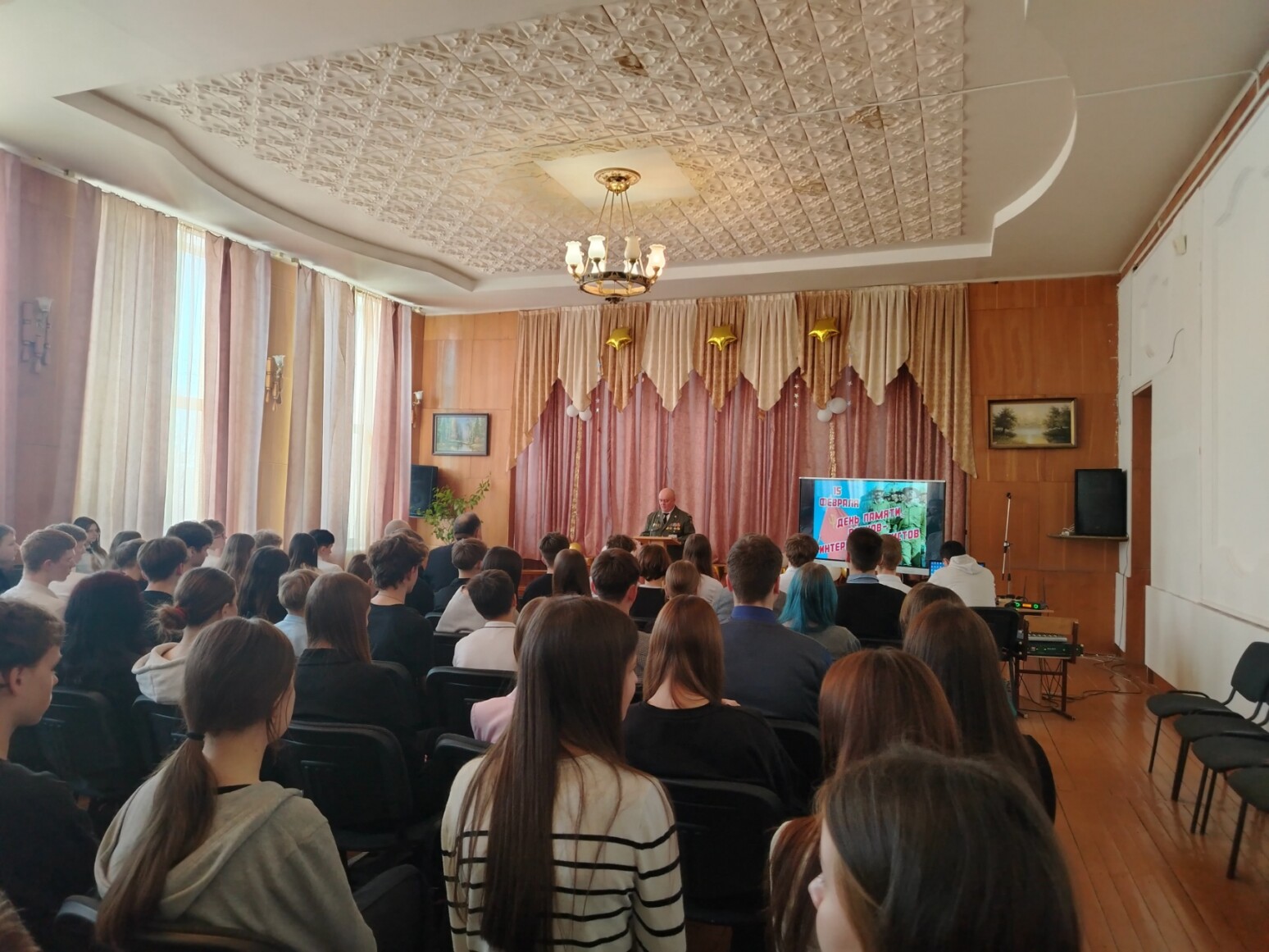 Живая история: ветераны Афганистана встретились с учащимися СШ № 7