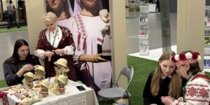 Традиции Чериковского района и энергия «Світанка»: Могилевщина блистает на выставке «Моя Беларусь»