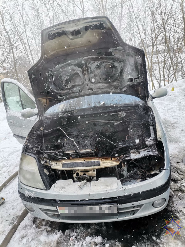 В Могилеве на улице Космонавтов сгорел автомобиль