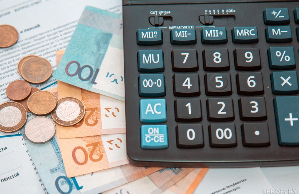 Плательщикам НПД напомнили о дополнительных пенсионных взносах: срок — до 31 марта