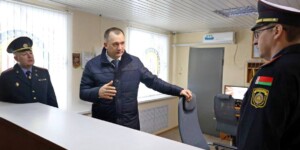 Иван Кубраков с рабочей поездкой посетил Краснопольский и Костюковичский районы