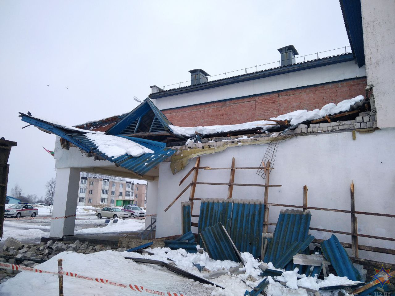 В Глуском районе обрушилась кровля торгового центра